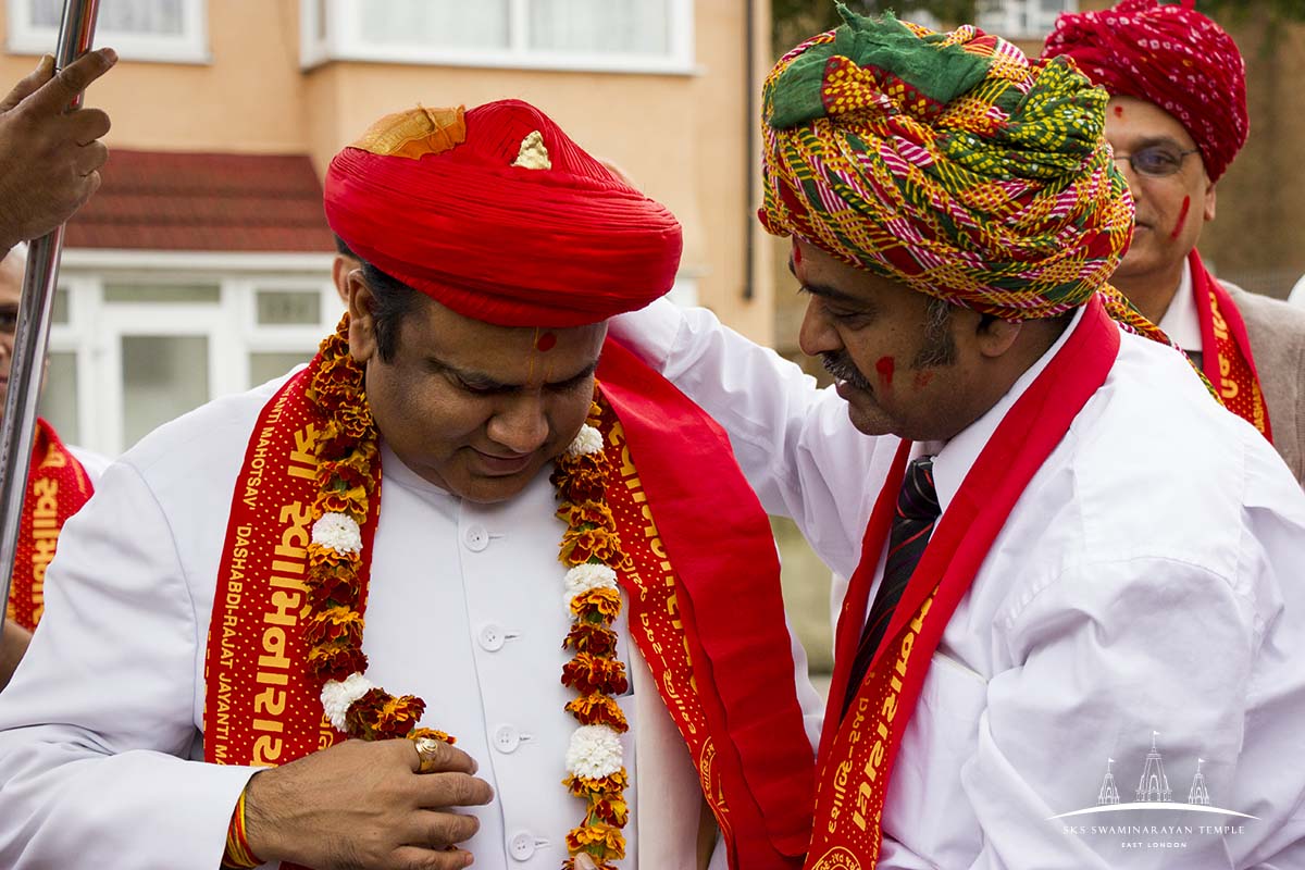 ©1987-2017 SKS Swaminarayan Temple East London